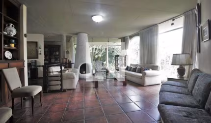 Casa à Venda - Morumbi, 6 Quartos,  324 m2