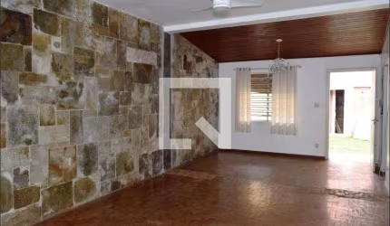 Casa à Venda - Sumaré, 1 Quarto,  100 m2