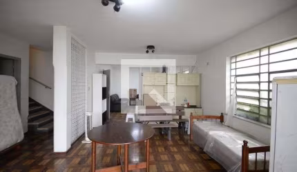 Casa à Venda - Chácara Inglesa, 4 Quartos,  240 m2