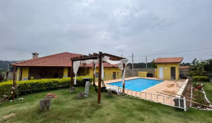 Chácara em casa Mairinque-sp bairro dona Catarina
