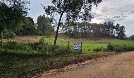Ótima área Rural com fácil acesso