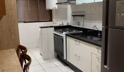 Lindo apartamento mobiliado em frente ao parque mãe bonifacia