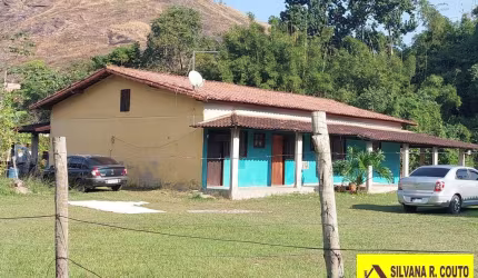 Chácaras Inoã-Chácara com 3.758 M²-4 Suítes- R$ 500 Mil