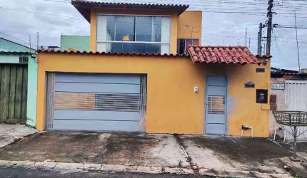 Sobrado à Venda, Vila Cruzeiro do Sul, Aparecida de Goiânia, GO