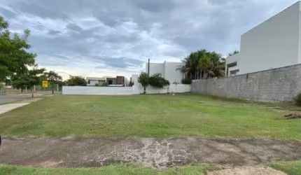 Vendo Terreno - Condomínio Florais Cuiabá, com 778,13m² R$1.850.000,00