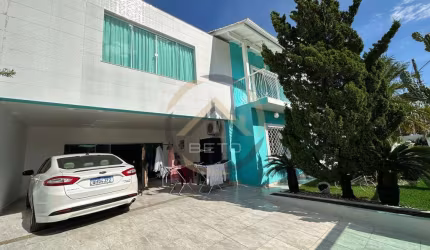 Casa para alugar no bairro Centro em Palhoça/SC