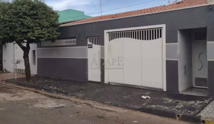 Casa à venda em Artur Nogueira, Jardim Leonor, com 4 quartos, com 175.52 m²