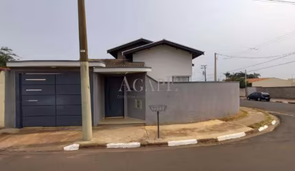 Casa à venda em Artur Nogueira, Jatobá, com 3 quartos, com 191.61 m²