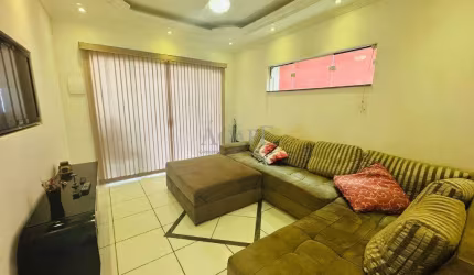 Sobrado à venda em Artur Nogueira, Parque Residencial Carolina, com 3 quartos, com 172.08 m²