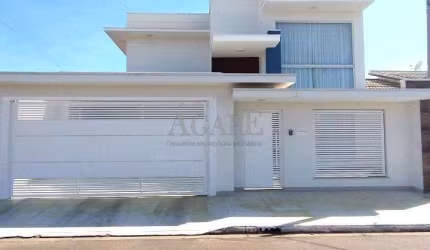 Sobrado à venda em Artur Nogueira, Jatobá, com 4 quartos, com 270 m²