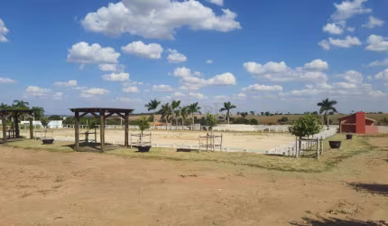 Haras à venda em Artur Nogueira, Vicinal Limeira X Artur, com 2 quartos, com 25000 m²
