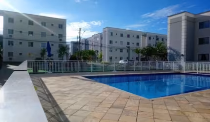 APÊ TÉRREO EM RIO DAS OSTRAS, CONDOMÍNIO COMPLETO!