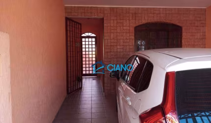 Casa com 5 dormitórios à venda, 200 m² por R$ 860.000,00 - Mooca - São Paulo/SP