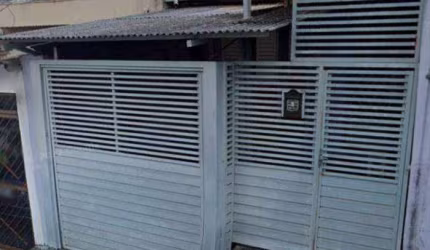 Casa com 3 dormitórios à venda, 61 m² por R$ 390.000,00 - Vila Santo Antônio - São Paulo/SP