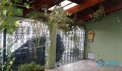 Casa com 2 dormitórios à venda, 130 m² por R$ 480.000 - Jardim Santa Adélia - São Paulo/SP