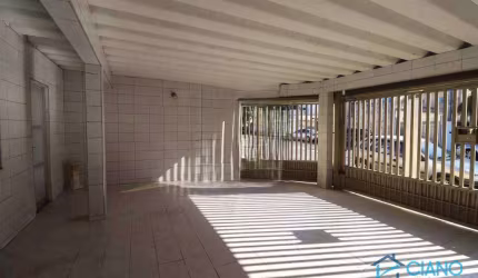 Sobrado com 3 dormitórios para alugar, 185 m² por R$ 4.050,00/mês - Vila Carrão - São Paulo/SP