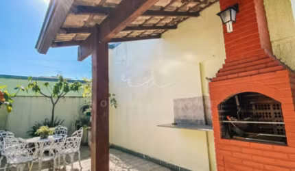 Cobertura duplex à venda na Rua Francisca Sales, na Freguesia, Jacarepaguá