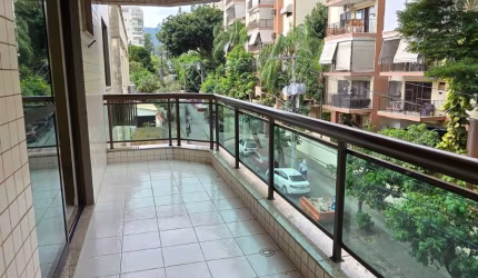 Apartamento na Freguesia 2 quartos com dependência completa