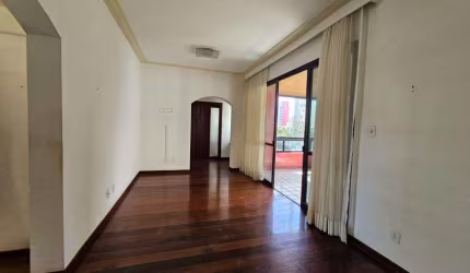 2/4 SENDO 2 (DUAS) SUÍTES, 105M² DE ÁREA, NASCENTE, 2 (DUAS) VAGAS, PISCINA, SALÃO DE FESTA,PORTARIA