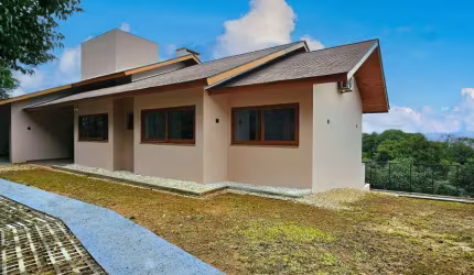 Casa à Venda no bairro Schramm - São Bento Do Sul