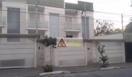 Sobrado novo residencial à venda, Horto Florestal, São Paulo.