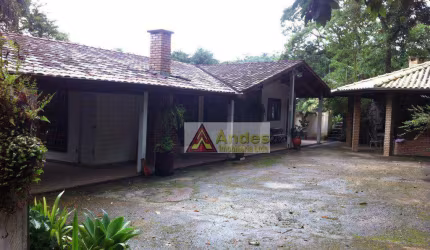 Casa residencial à venda, Parque Petrópolis, Mairiporã.