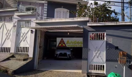 Sobrado de 138,00 mts² com 3 dormitórios à venda, por R$ 990.000 - Parada Inglesa - São Paulo/SP