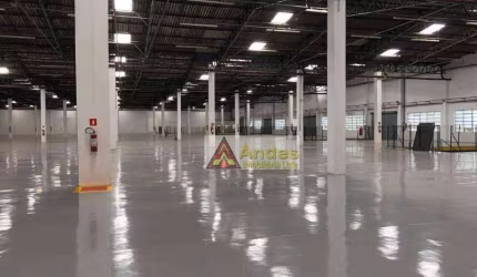 Galpão Armazenamento - V. Leopoldona - 11300m² - 7m² PD - 14 docas.