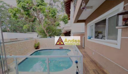 Sobrado altíssimo padrão 410m2 área construída em condomínio fechado!