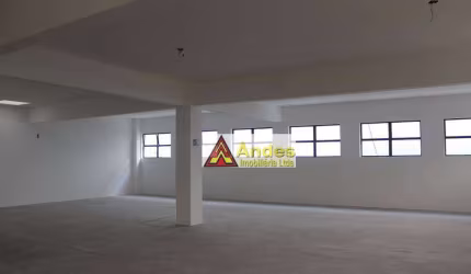 Galpão para alugar, 5700 m² - Água Branca - São Paulo/SP