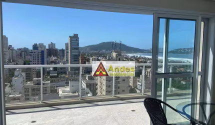 Esplendida Cobertura Triplex no Guarujá. 3 suítes, living para 3 ambientes toda mobiliada e decorada! veja as fotos! Aceita permuta.