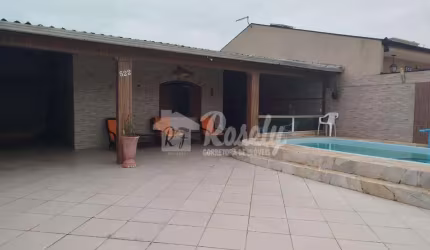 Casa à venda,com piscina, 4 quartos, Praia de Leste, PONTAL DO PARANA - PR