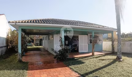 Casa com 4 dormitórios à venda, Pontal do Sul, PONTAL DO PARANA - PR