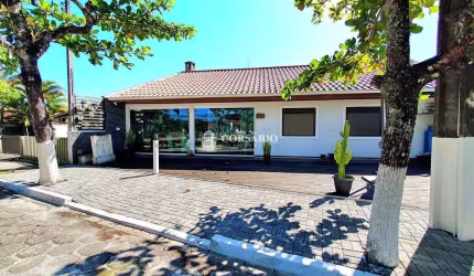 Casa alto padrão em condomínio Canoas - PR