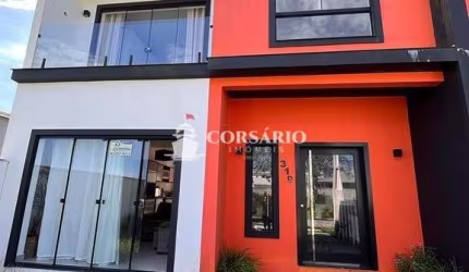 Sobrado com três quartos no Atami - SB0326