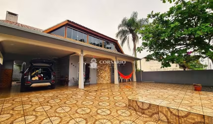 Casa 4 quartos próximo ao mar em Ipanema PR