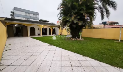 Casa próxima ao calçadão e da praia em Ipanema
