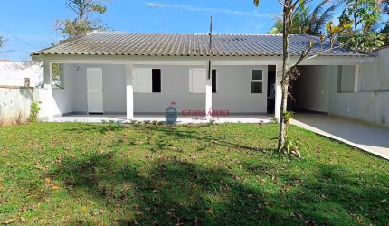 Casa 4 dormitórios com piscina no Atami Norte