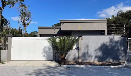 Casa de alto padrão em condominio no Guaraguaçu
