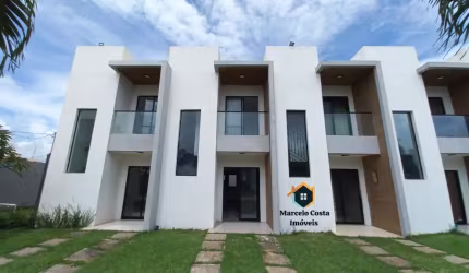 LINDA CASA DUPLEX EM CONDOMÍNIO FECHADO NO PORTO DAS DUNAS