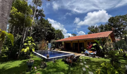 CASA EM CONDOMÍNIO OPORTUNIDADE EM ARRAIAL D’AJUDA Ba