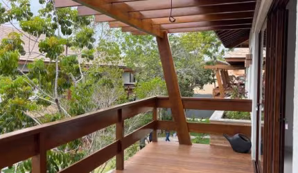 Apartamento próximo da praia pitinga / 2 dormitórios/ semi mobilado