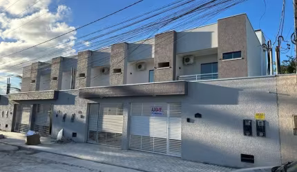 Casa/Sobrado duplex de excelente localização e qualidade em Eunápolis