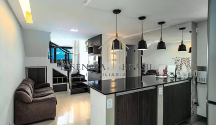 EXCELENTE COBERTURA DUPLEX 2 quartos, a 10 minutos do Aeroporto, no Centro de Lauro de Freitas