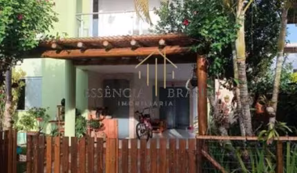 EXCELENTE CASA DUPLEX 4 quartos em Condomínio a 5 minutos da Praia de Buraquinho