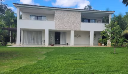 EXCELENTE CASA DUPLEX em Condomínio Clube, em Lauro de Freitas