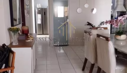 EXCELENTE CASA 3 quartos em Condomínio, a 5 minutos da Praia de Ipitanga