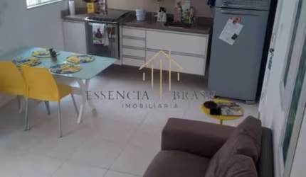ÓTIMO VILLAGE com 1 suíte a 400 metros da Praia de Ipitanga