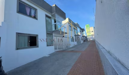 Vendo Casa 03 Suítes - Miragem