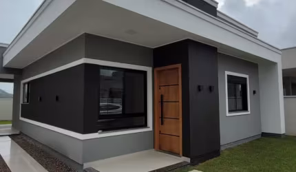 Belíssima casa com 3 quartos, ideal pra vc e sua família morar